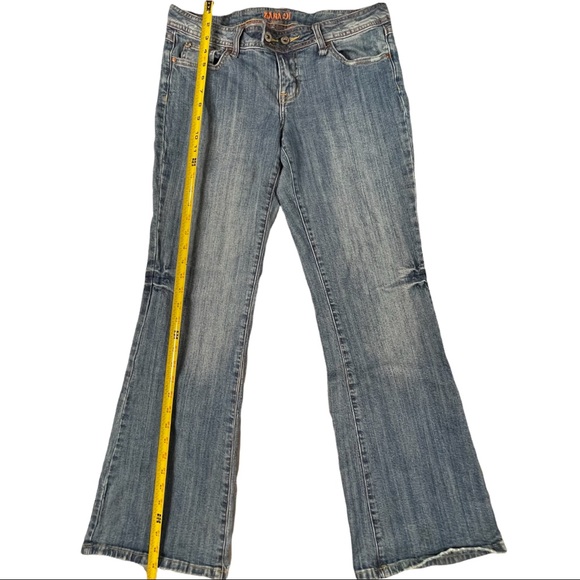 Zana Di size 13 flare leg jeans with butterfly embellished back pockets - Picture 8 of 10